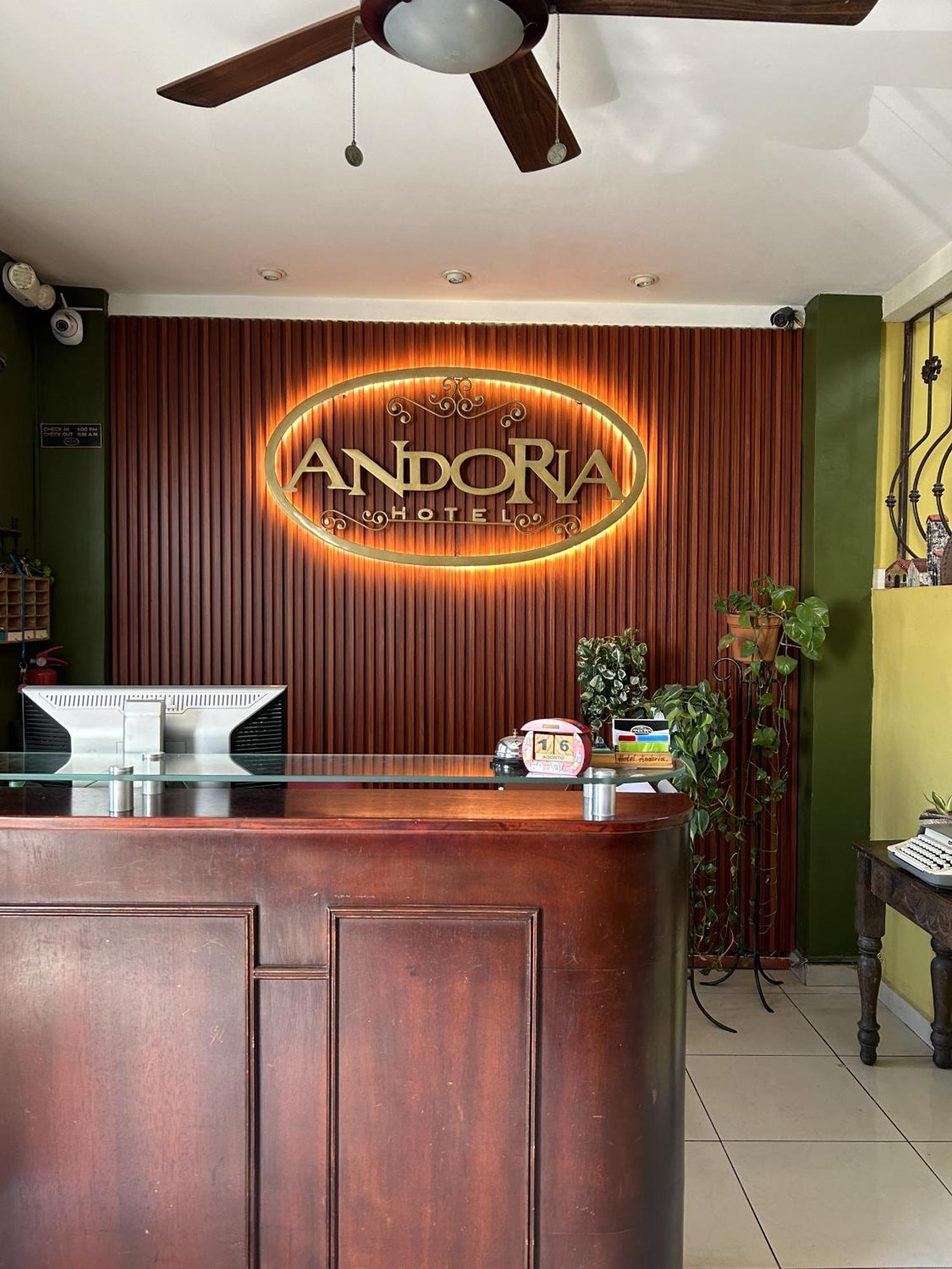 Hotel Andoria San Salvador Extérieur photo